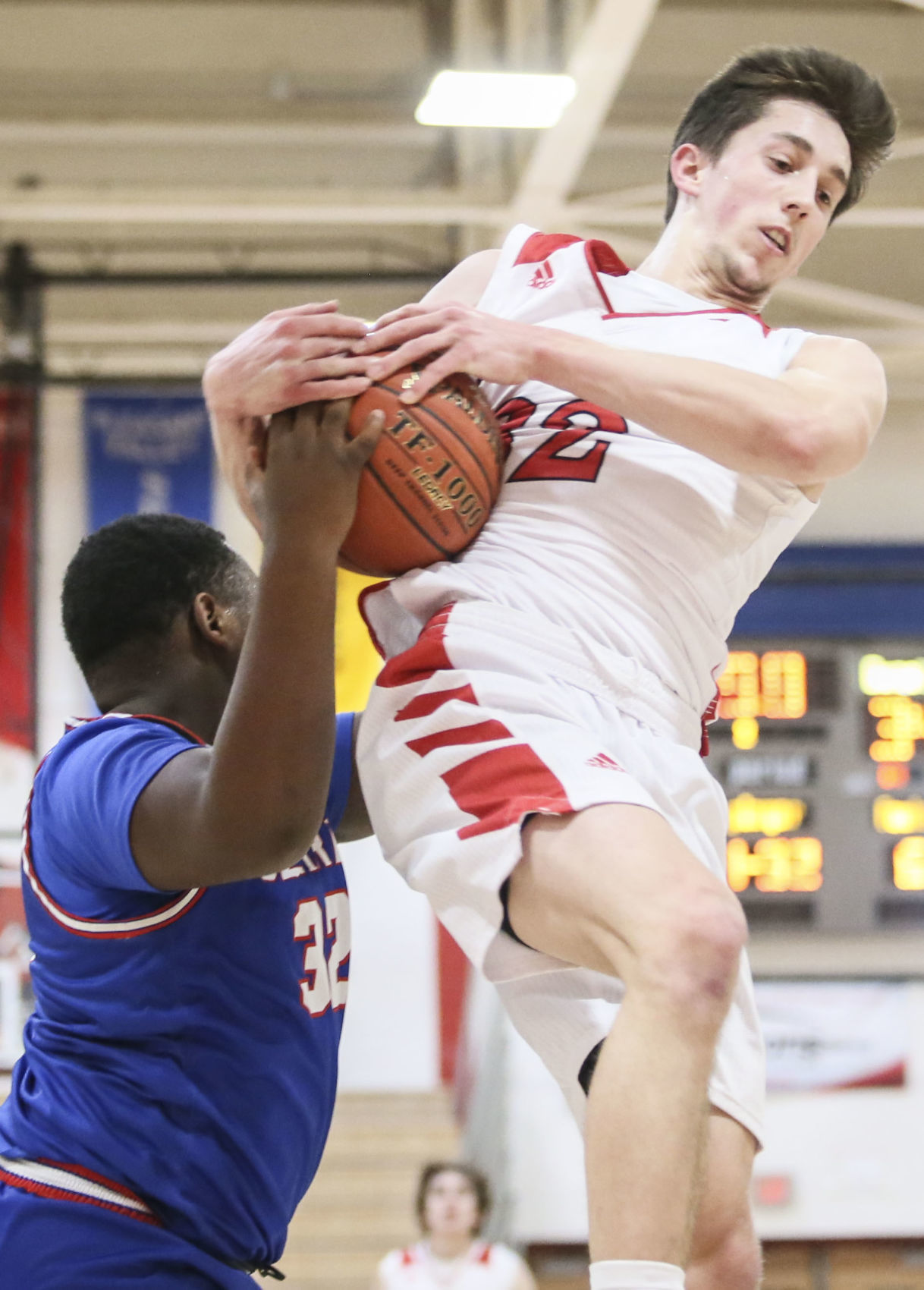 021120-qc-spt-cent-west-hoops-22.JPG